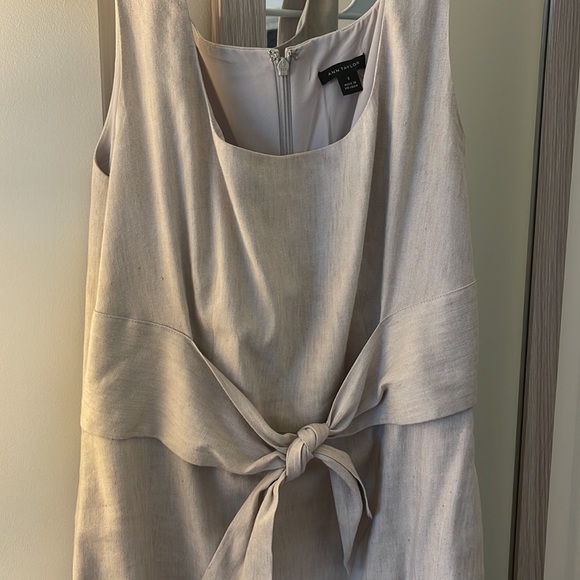 Ann Taylor linen tie-front professional dress - Picture 2 of 2